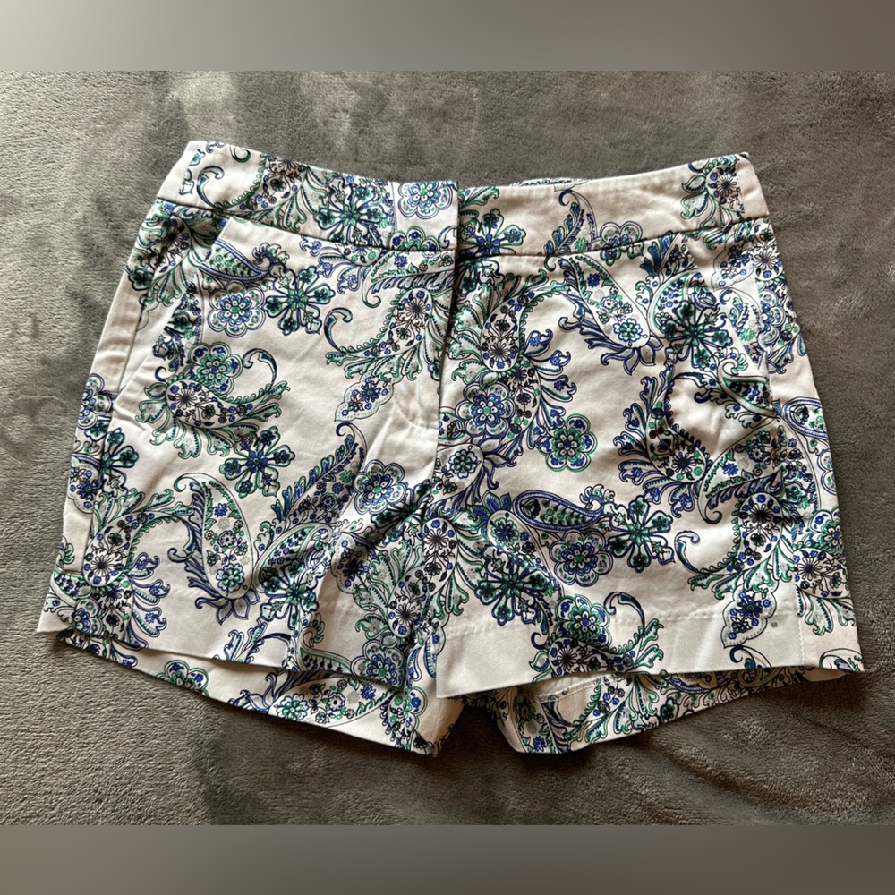 Cute and comfy short